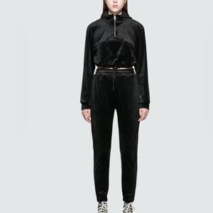 DANIELLE GUIZIO BLACK SWEATSUIT